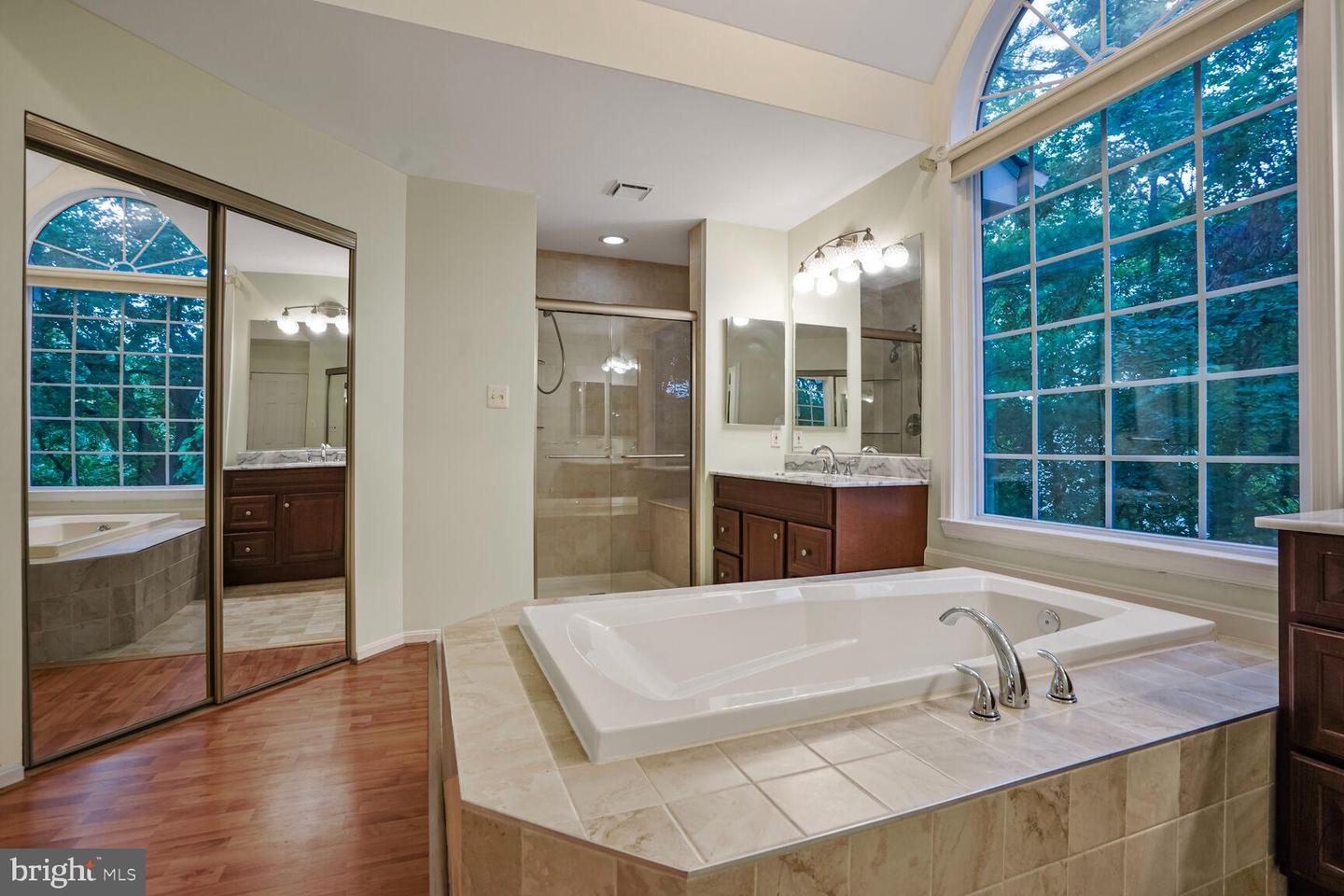 3512 ARMFIELD FARM DR, CHANTILLY, Virginia 20151, 5 Bedrooms Bedrooms, ,3 BathroomsBathrooms,Residential,For sale,3512 ARMFIELD FARM DR,VAFX2257122 MLS # VAFX2257122
