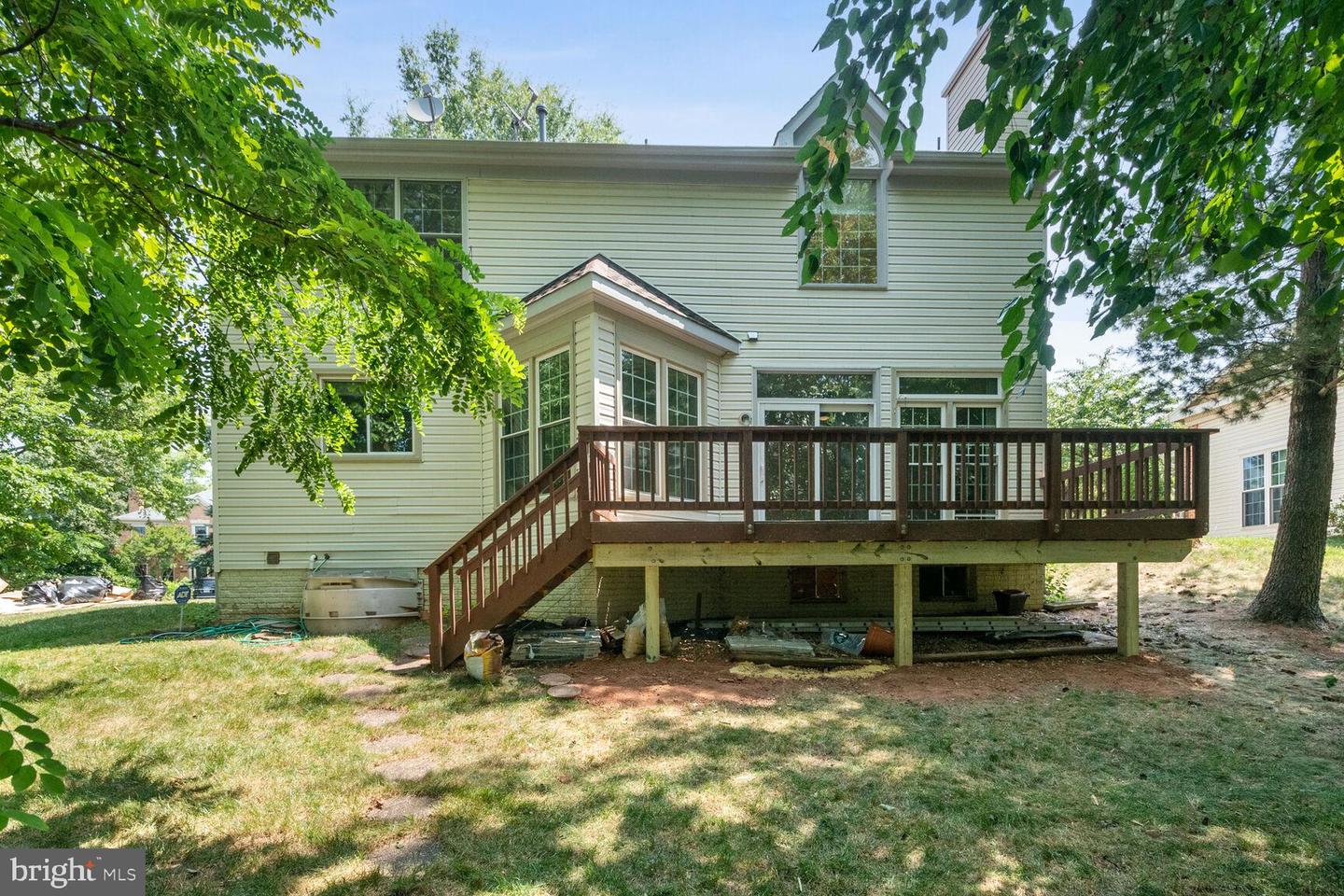 3512 ARMFIELD FARM DR, CHANTILLY, Virginia 20151, 5 Bedrooms Bedrooms, ,3 BathroomsBathrooms,Residential,For sale,3512 ARMFIELD FARM DR,VAFX2257122 MLS # VAFX2257122
