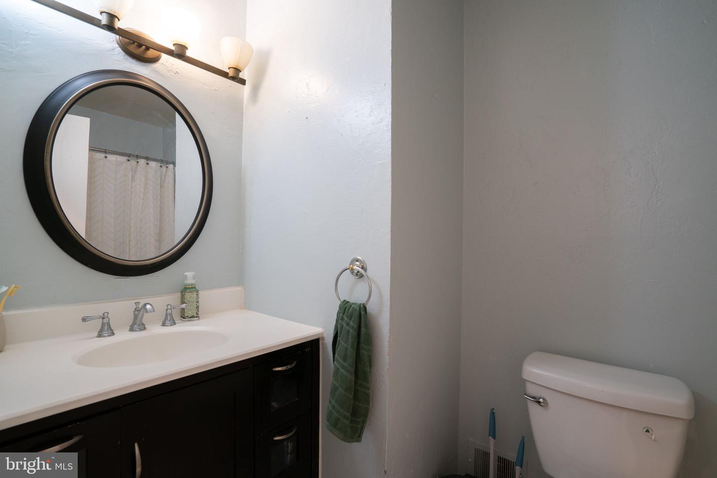 7711 ANDERSON CT, MANASSAS, Virginia 20109, 5 Bedrooms Bedrooms, ,3 BathroomsBathrooms,Residential,For sale,7711 ANDERSON CT,VAPW2099820 MLS # VAPW2099820