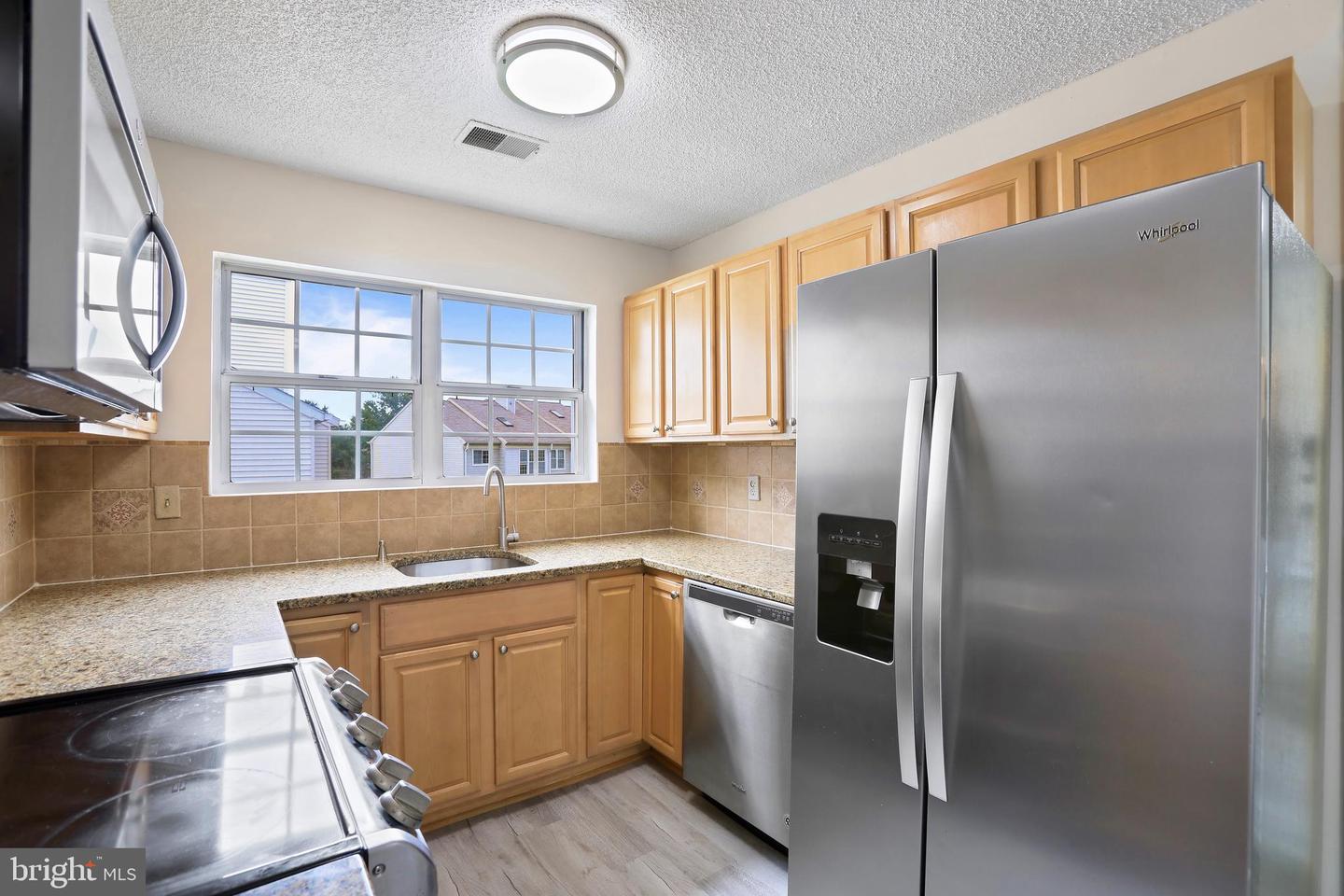 1117 HUNTMASTER TER NE #302, LEESBURG, Virginia 20176, 2 Bedrooms Bedrooms, ,2 BathroomsBathrooms,Residential,For sale,1117 HUNTMASTER TER NE #302,VALO2095962 MLS # VALO2095962