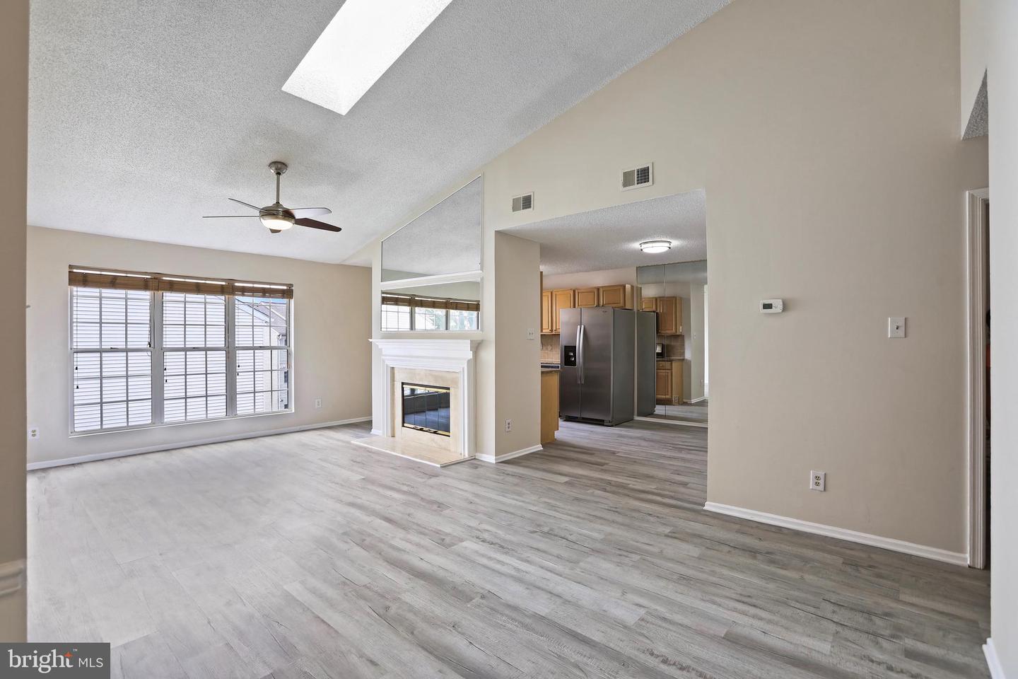 1117 HUNTMASTER TER NE #302, LEESBURG, Virginia 20176, 2 Bedrooms Bedrooms, ,2 BathroomsBathrooms,Residential,For sale,1117 HUNTMASTER TER NE #302,VALO2095962 MLS # VALO2095962