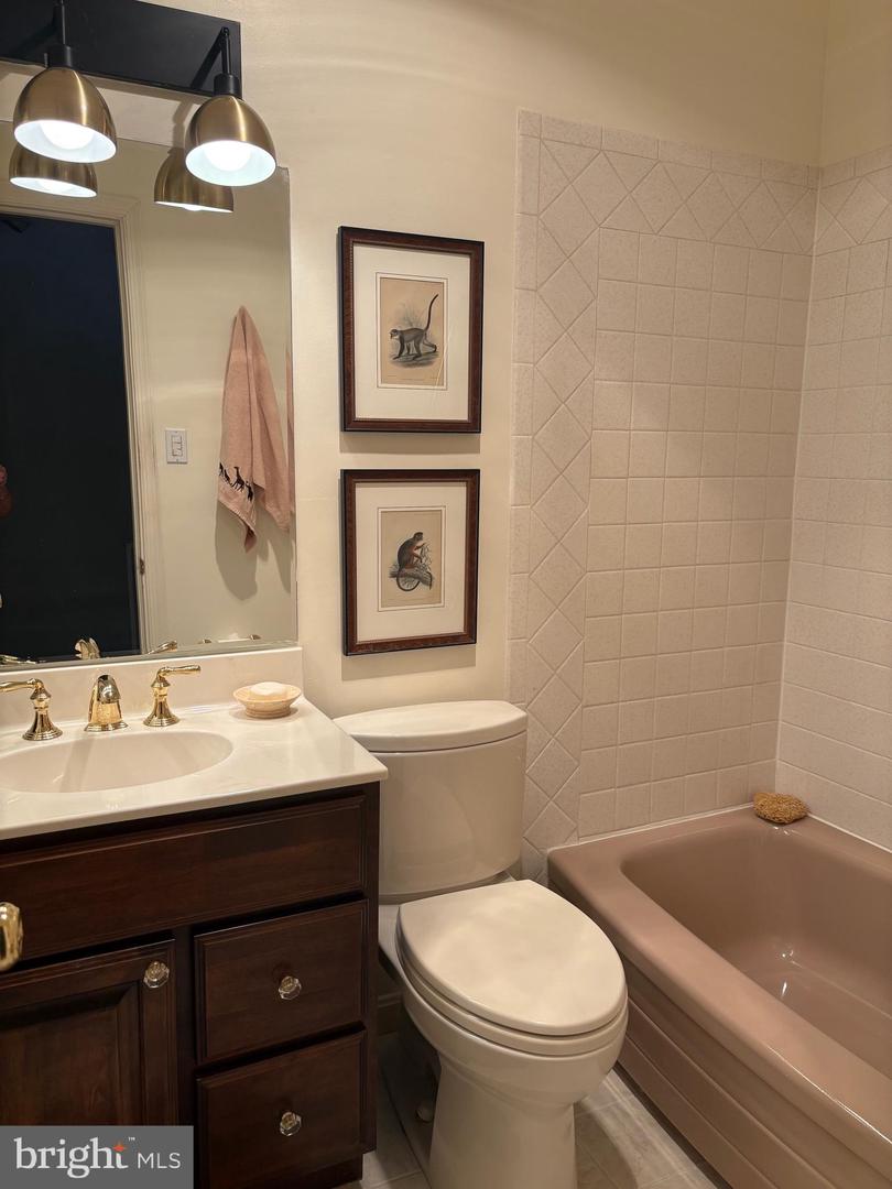 7629 TIVERTON DR, SPRINGFIELD, Virginia 22152, 2 Bedrooms Bedrooms, ,2 BathroomsBathrooms,Residential,For sale,7629 TIVERTON DR,VAFX2243018 MLS # VAFX2243018
