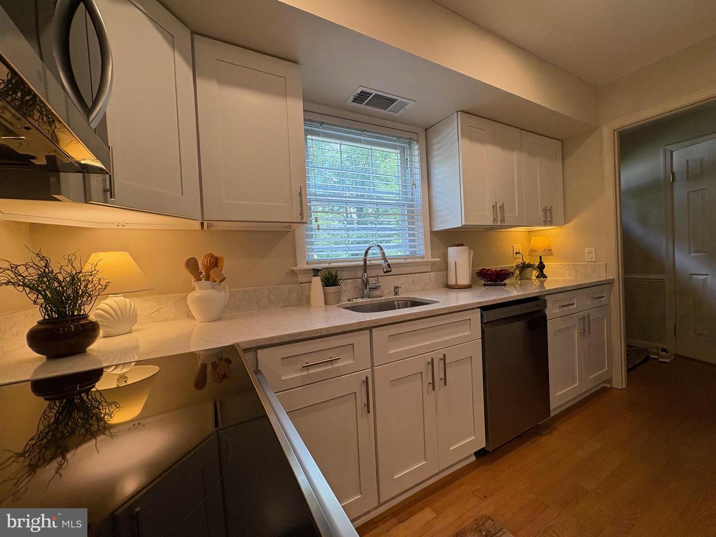 7629 TIVERTON DR, SPRINGFIELD, Virginia 22152, 2 Bedrooms Bedrooms, ,2 BathroomsBathrooms,Residential,For sale,7629 TIVERTON DR,VAFX2243018 MLS # VAFX2243018