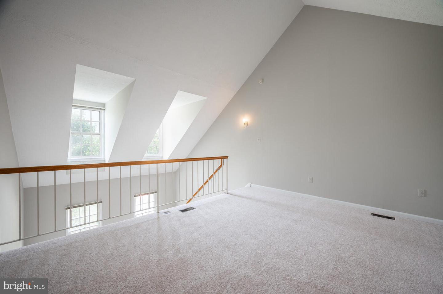 12852 MILL HOUSE CT, WOODBRIDGE, Virginia 22192, 2 Bedrooms Bedrooms, ,3 BathroomsBathrooms,Residential,For sale,12852 MILL HOUSE CT,VAPW2096168 MLS # VAPW2096168