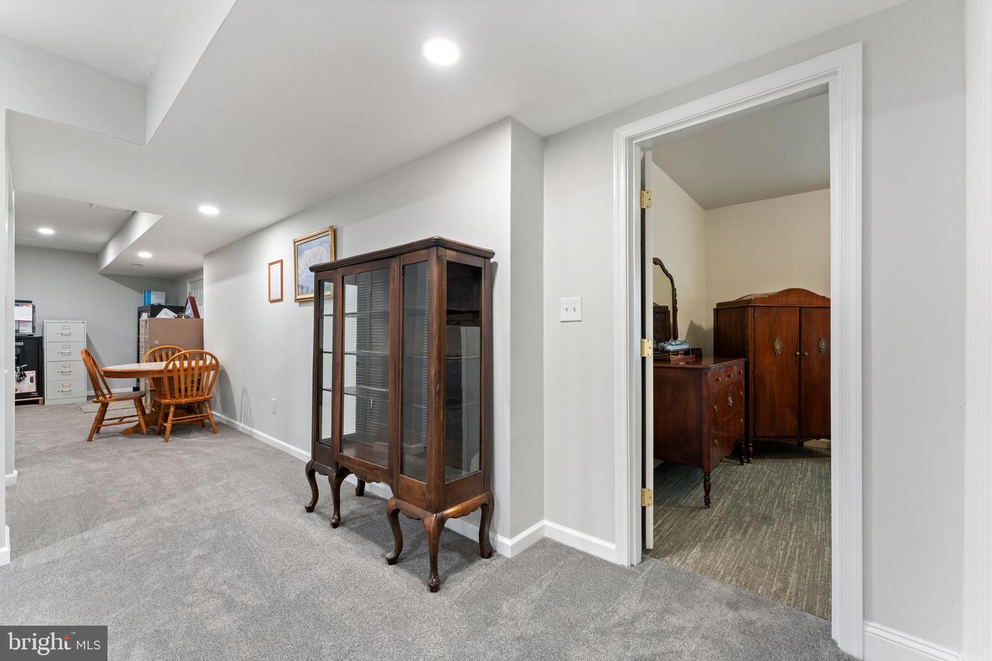 11801 PARKGATE DR, NOKESVILLE, Virginia 20181, 4 Bedrooms Bedrooms, ,4 BathroomsBathrooms,Residential,For sale,11801 PARKGATE DR,VAPW2097346 MLS # VAPW2097346