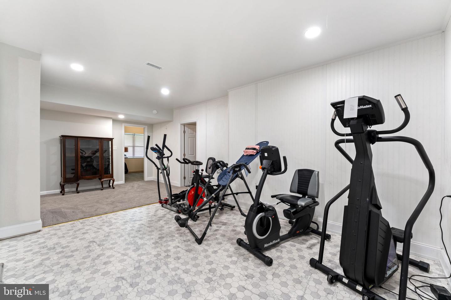 11801 PARKGATE DR, NOKESVILLE, Virginia 20181, 4 Bedrooms Bedrooms, ,4 BathroomsBathrooms,Residential,For sale,11801 PARKGATE DR,VAPW2097346 MLS # VAPW2097346