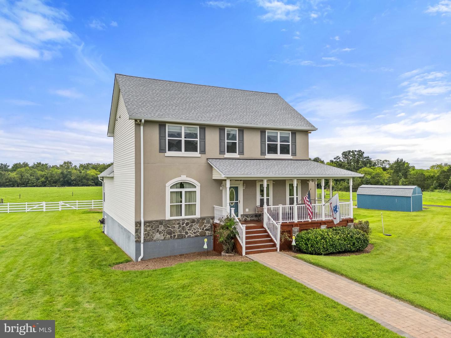 11801 PARKGATE DR, NOKESVILLE, Virginia 20181, 4 Bedrooms Bedrooms, ,4 BathroomsBathrooms,Residential,For sale,11801 PARKGATE DR,VAPW2097346 MLS # VAPW2097346