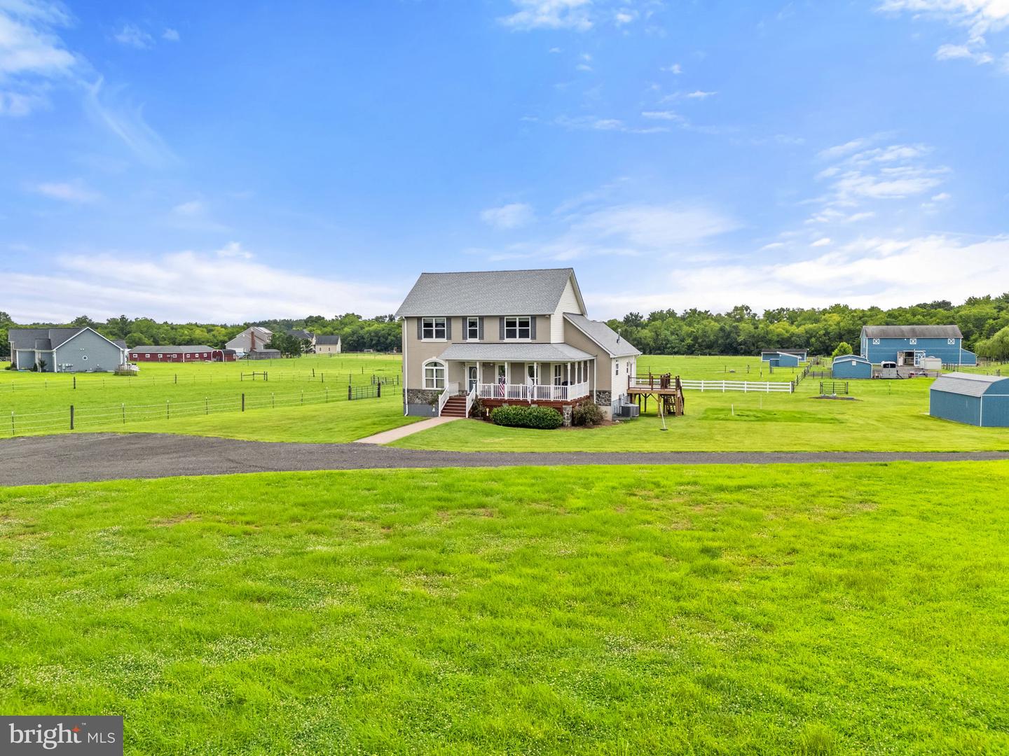 11801 PARKGATE DR, NOKESVILLE, Virginia 20181, 4 Bedrooms Bedrooms, ,4 BathroomsBathrooms,Residential,For sale,11801 PARKGATE DR,VAPW2097346 MLS # VAPW2097346