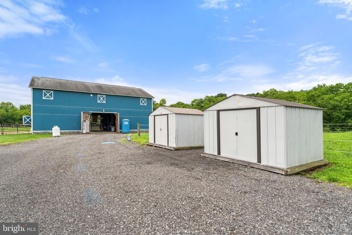 11801 PARKGATE DR, NOKESVILLE, Virginia 20181, 4 Bedrooms Bedrooms, ,4 BathroomsBathrooms,Residential,For sale,11801 PARKGATE DR,VAPW2097346 MLS # VAPW2097346