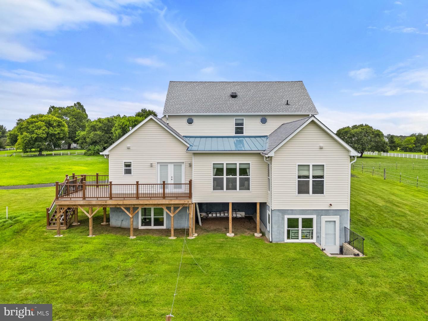 11801 PARKGATE DR, NOKESVILLE, Virginia 20181, 4 Bedrooms Bedrooms, ,4 BathroomsBathrooms,Residential,For sale,11801 PARKGATE DR,VAPW2097346 MLS # VAPW2097346