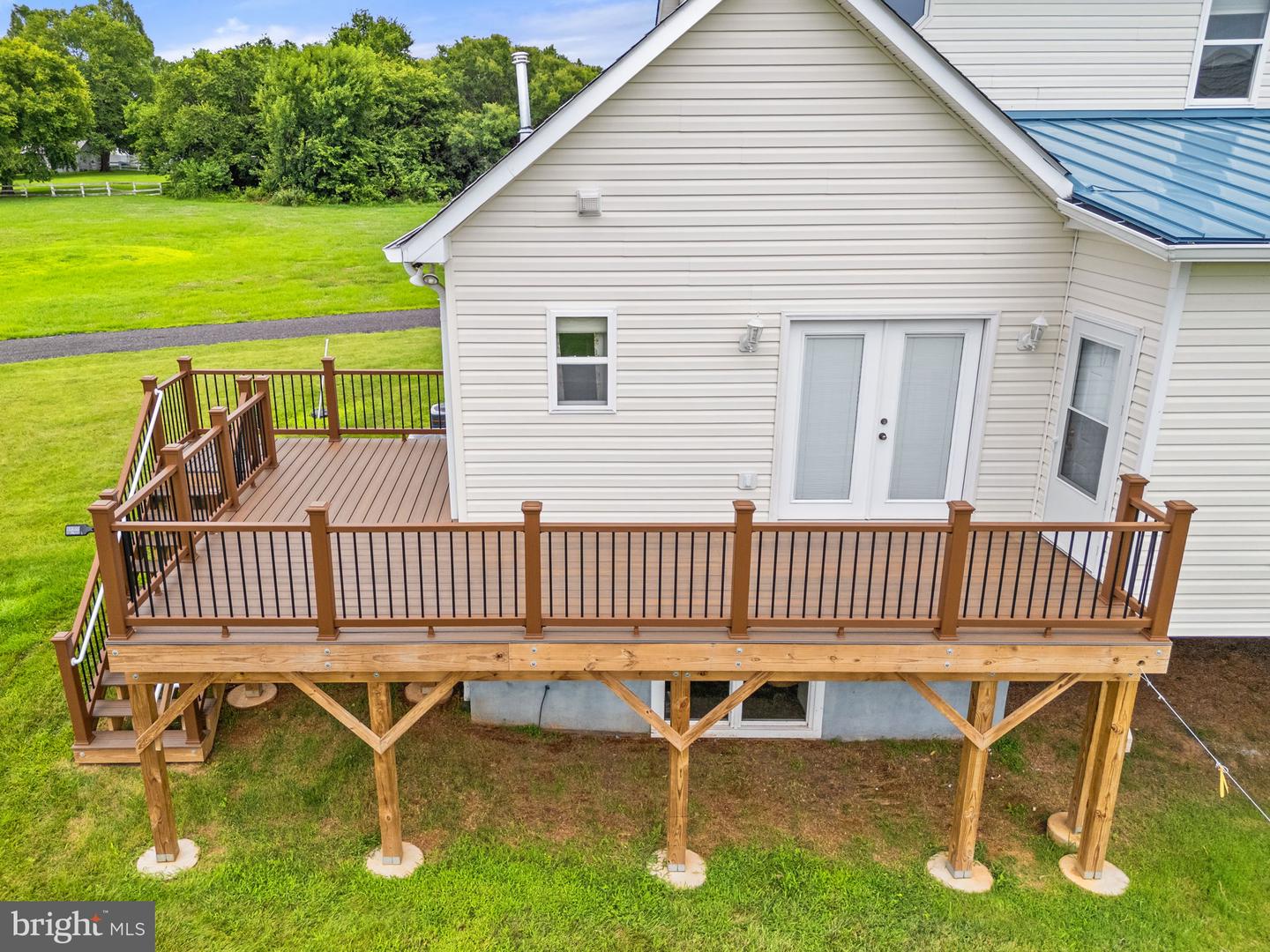 11801 PARKGATE DR, NOKESVILLE, Virginia 20181, 4 Bedrooms Bedrooms, ,4 BathroomsBathrooms,Residential,For sale,11801 PARKGATE DR,VAPW2097346 MLS # VAPW2097346