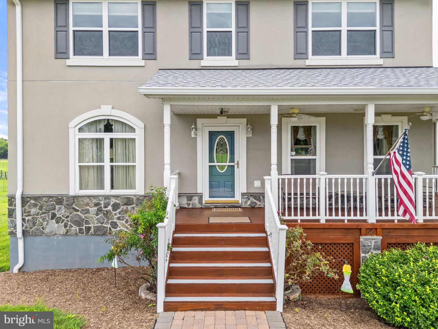 11801 PARKGATE DR, NOKESVILLE, Virginia 20181, 4 Bedrooms Bedrooms, ,4 BathroomsBathrooms,Residential,For sale,11801 PARKGATE DR,VAPW2097346 MLS # VAPW2097346