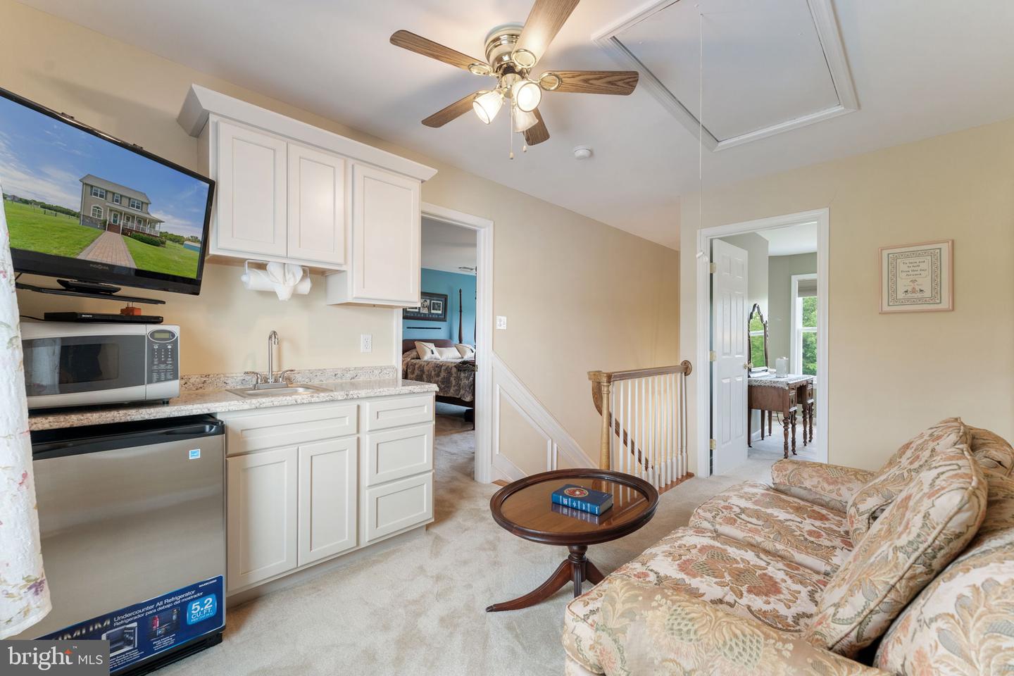 11801 PARKGATE DR, NOKESVILLE, Virginia 20181, 4 Bedrooms Bedrooms, ,4 BathroomsBathrooms,Residential,For sale,11801 PARKGATE DR,VAPW2097346 MLS # VAPW2097346