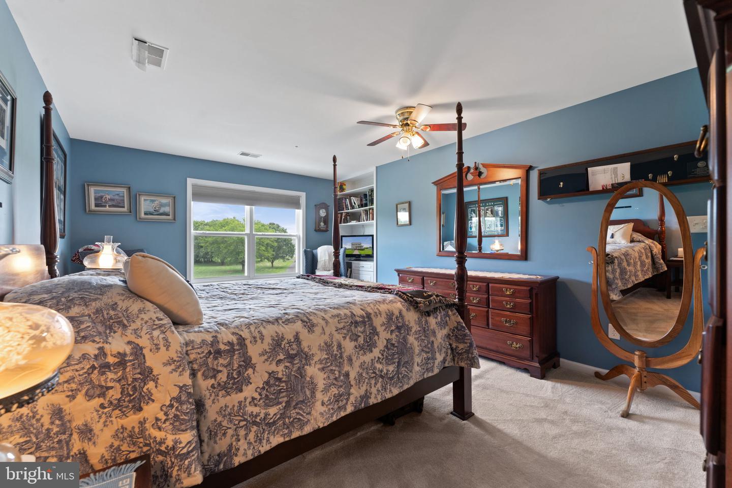 11801 PARKGATE DR, NOKESVILLE, Virginia 20181, 4 Bedrooms Bedrooms, ,4 BathroomsBathrooms,Residential,For sale,11801 PARKGATE DR,VAPW2097346 MLS # VAPW2097346