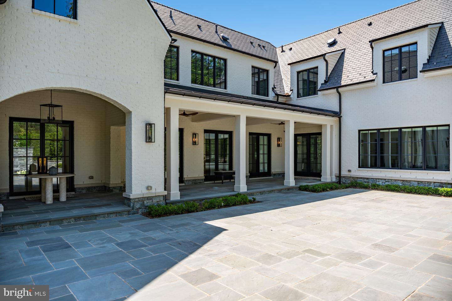 1004 DOGUE HILL LN, MCLEAN, Virginia 22101, 6 Bedrooms Bedrooms, ,6 BathroomsBathrooms,Residential,For sale,1004 DOGUE HILL LN,VAFX2253226 MLS # VAFX2253226