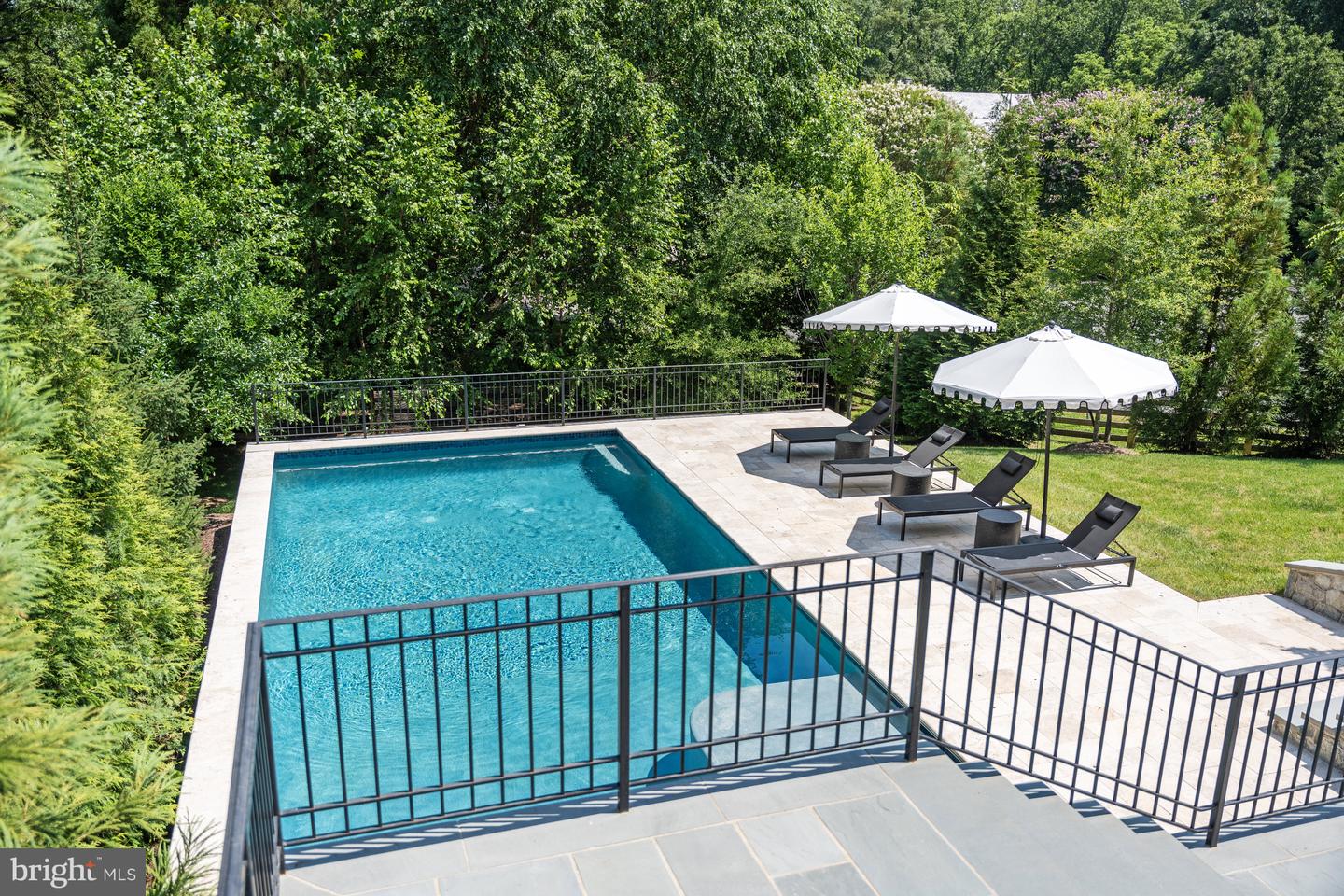 1004 DOGUE HILL LN, MCLEAN, Virginia 22101, 6 Bedrooms Bedrooms, ,6 BathroomsBathrooms,Residential,For sale,1004 DOGUE HILL LN,VAFX2253226 MLS # VAFX2253226