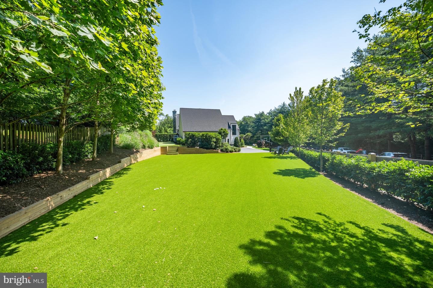 1004 DOGUE HILL LN, MCLEAN, Virginia 22101, 6 Bedrooms Bedrooms, ,6 BathroomsBathrooms,Residential,For sale,1004 DOGUE HILL LN,VAFX2253226 MLS # VAFX2253226