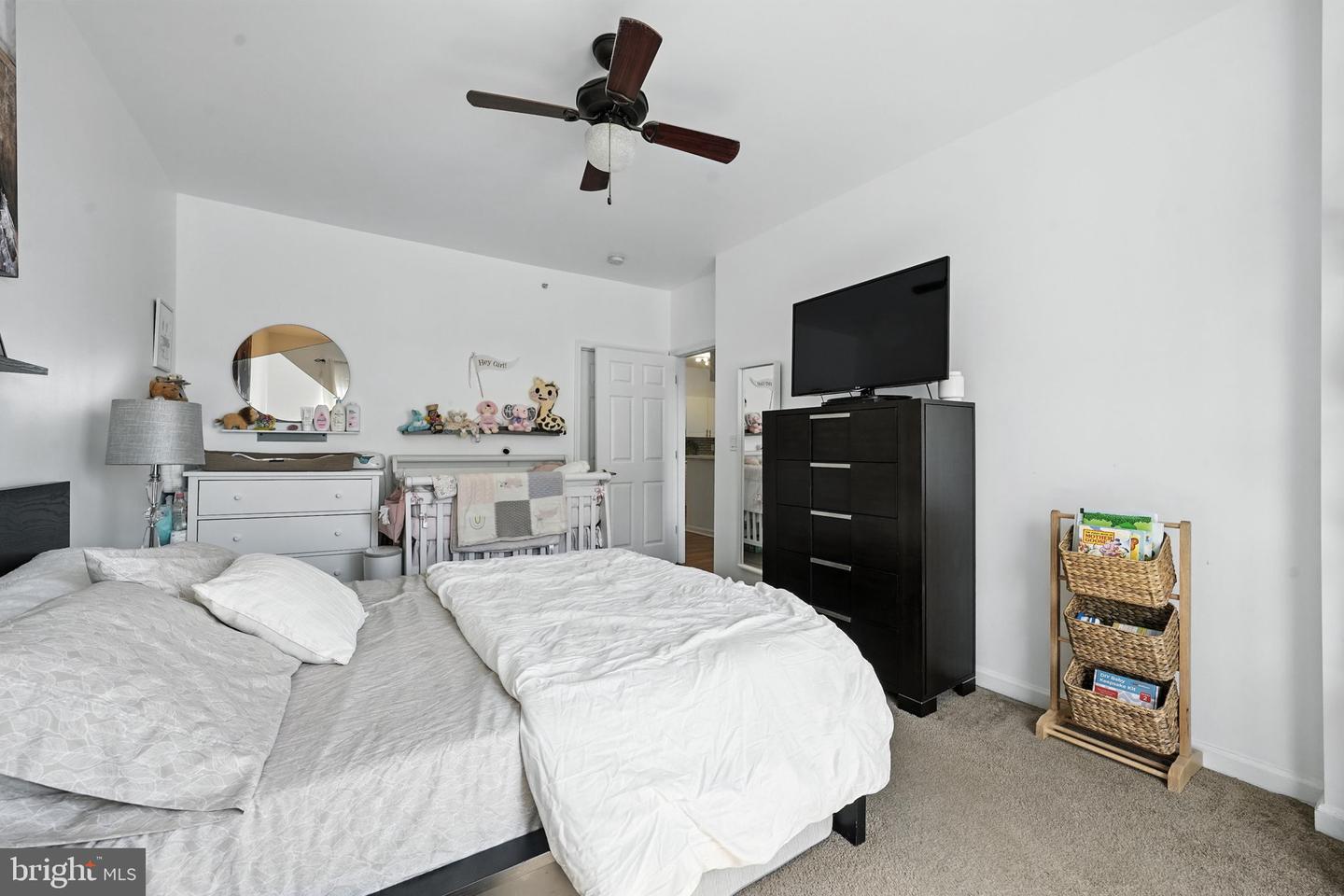 4550 STRUTFIELD LN #2407, ALEXANDRIA, Virginia 22311, 1 Bedroom Bedrooms, ,1 BathroomBathrooms,Residential,For sale,4550 STRUTFIELD LN #2407,VAAX2047336 MLS # VAAX2047336