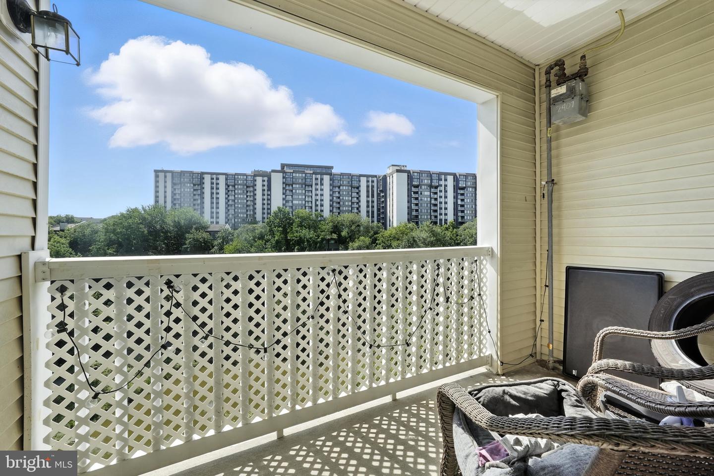4550 STRUTFIELD LN #2407, ALEXANDRIA, Virginia 22311, 1 Bedroom Bedrooms, ,1 BathroomBathrooms,Residential,For sale,4550 STRUTFIELD LN #2407,VAAX2047336 MLS # VAAX2047336