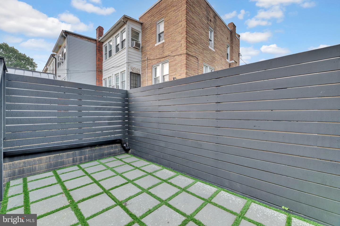 2333 FAIRLAWN AVE SE #1, WASHINGTON, District Of Columbia 20020, 4 Bedrooms Bedrooms, ,4 BathroomsBathrooms,Residential,For sale,2333 FAIRLAWN AVE SE #1,DCDC2209998 MLS # DCDC2209998