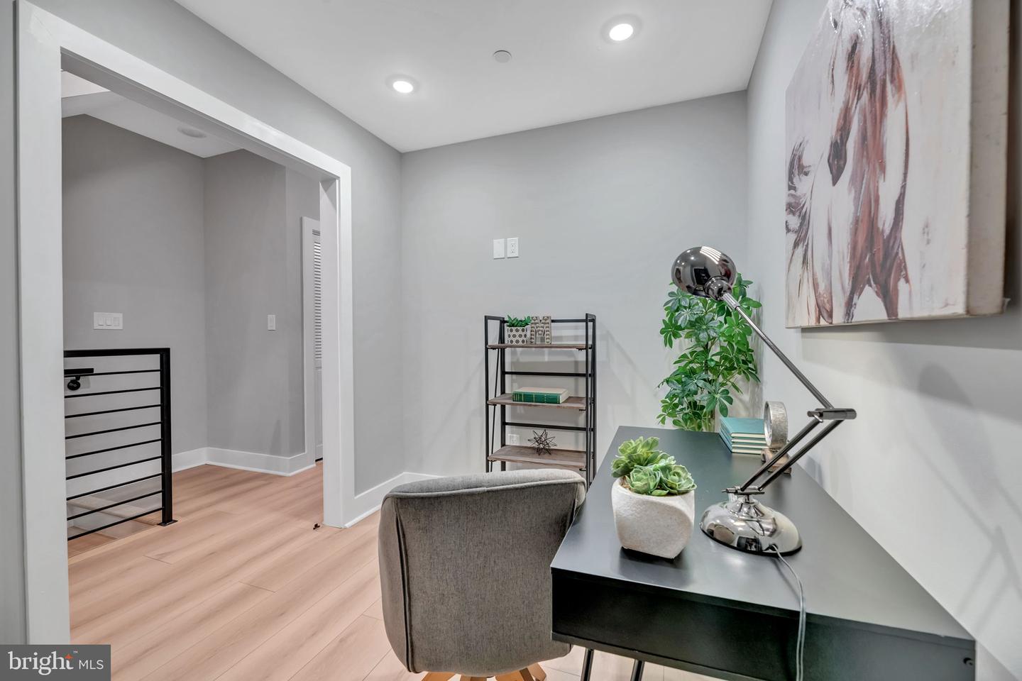 2333 FAIRLAWN AVE SE #1, WASHINGTON, District Of Columbia 20020, 4 Bedrooms Bedrooms, ,4 BathroomsBathrooms,Residential,For sale,2333 FAIRLAWN AVE SE #1,DCDC2209998 MLS # DCDC2209998