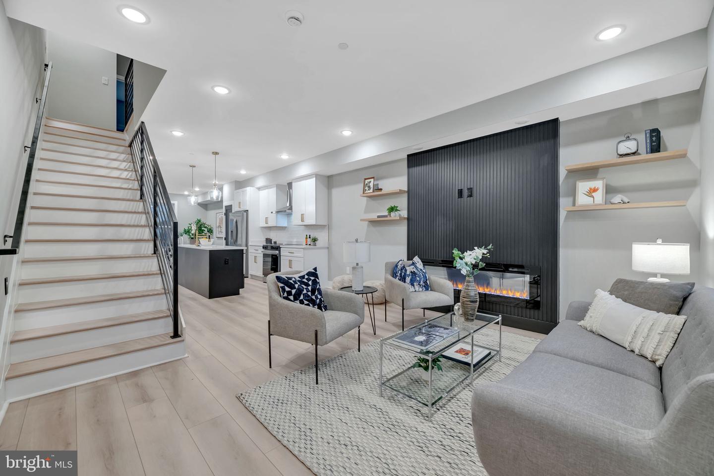 2333 FAIRLAWN AVE SE #1, WASHINGTON, District Of Columbia 20020, 4 Bedrooms Bedrooms, ,4 BathroomsBathrooms,Residential,For sale,2333 FAIRLAWN AVE SE #1,DCDC2209998 MLS # DCDC2209998