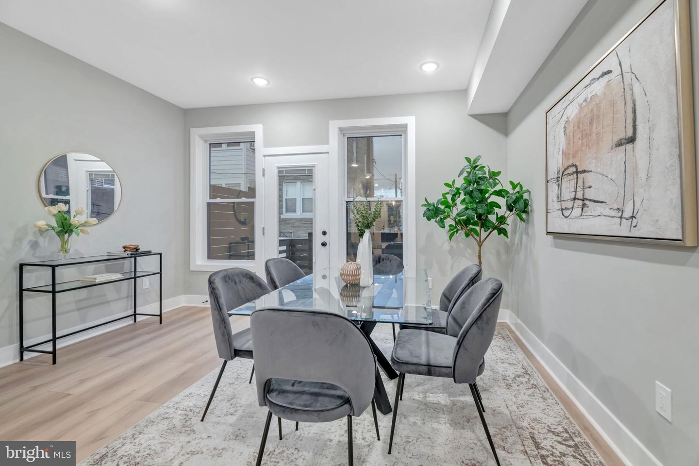 2333 FAIRLAWN AVE SE #1, WASHINGTON, District Of Columbia 20020, 4 Bedrooms Bedrooms, ,4 BathroomsBathrooms,Residential,For sale,2333 FAIRLAWN AVE SE #1,DCDC2209998 MLS # DCDC2209998