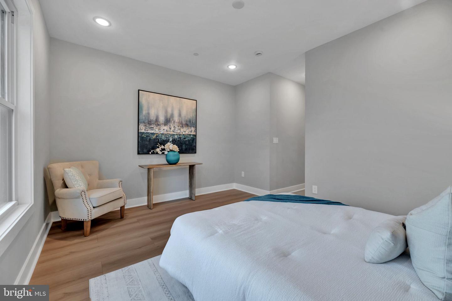 2333 FAIRLAWN AVE SE #1, WASHINGTON, District Of Columbia 20020, 4 Bedrooms Bedrooms, ,4 BathroomsBathrooms,Residential,For sale,2333 FAIRLAWN AVE SE #1,DCDC2209998 MLS # DCDC2209998