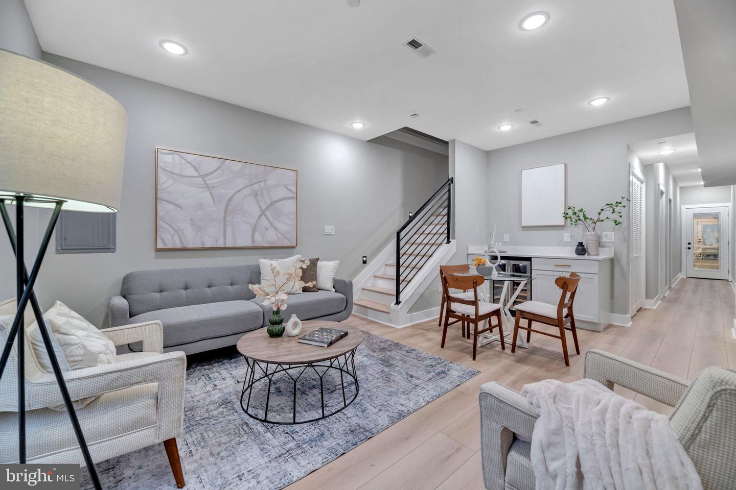 2333 FAIRLAWN AVE SE #1, WASHINGTON, District Of Columbia 20020, 4 Bedrooms Bedrooms, ,4 BathroomsBathrooms,Residential,For sale,2333 FAIRLAWN AVE SE #1,DCDC2209998 MLS # DCDC2209998