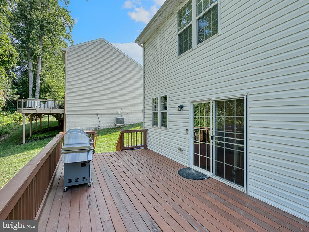 3314 BARNETTS CROSSING PL, TRIANGLE, Virginia 22172, 4 Bedrooms Bedrooms, ,3 BathroomsBathrooms,Residential,For sale,3314 BARNETTS CROSSING PL,VAPW2099576 MLS # VAPW2099576