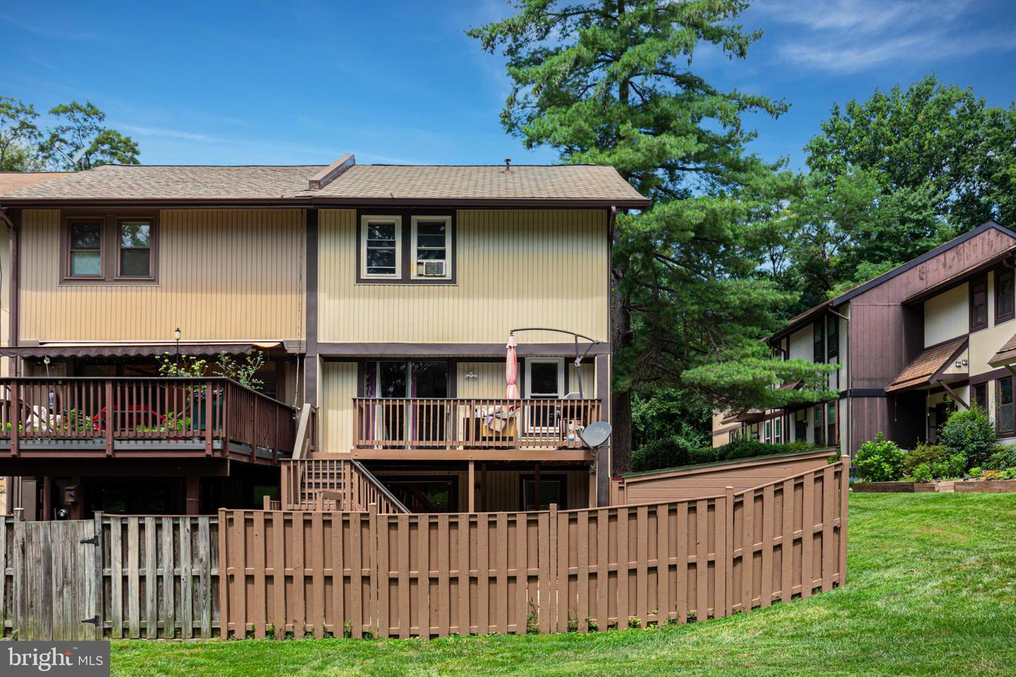 9710 ASHBOURN DR, BURKE, Virginia 22015, 3 Bedrooms Bedrooms, ,2 BathroomsBathrooms,Residential,For sale,9710 ASHBOURN DR,VAFX2256496 MLS # VAFX2256496