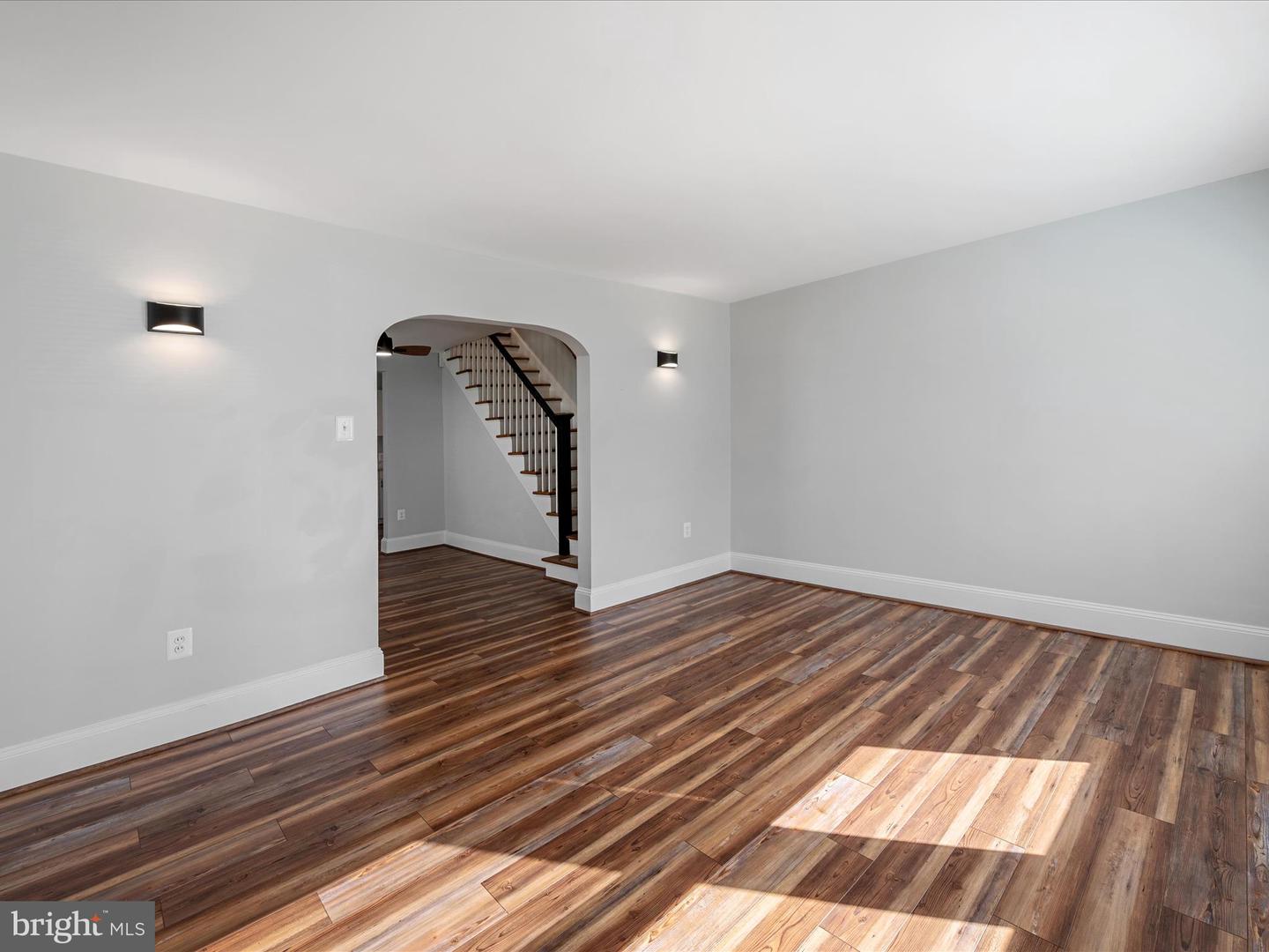 613 WATSON AVE, WINCHESTER, Virginia 22601, 4 Bedrooms Bedrooms, ,2 BathroomsBathrooms,Residential,For sale,613 WATSON AVE,VAWI2008740 MLS # VAWI2008740