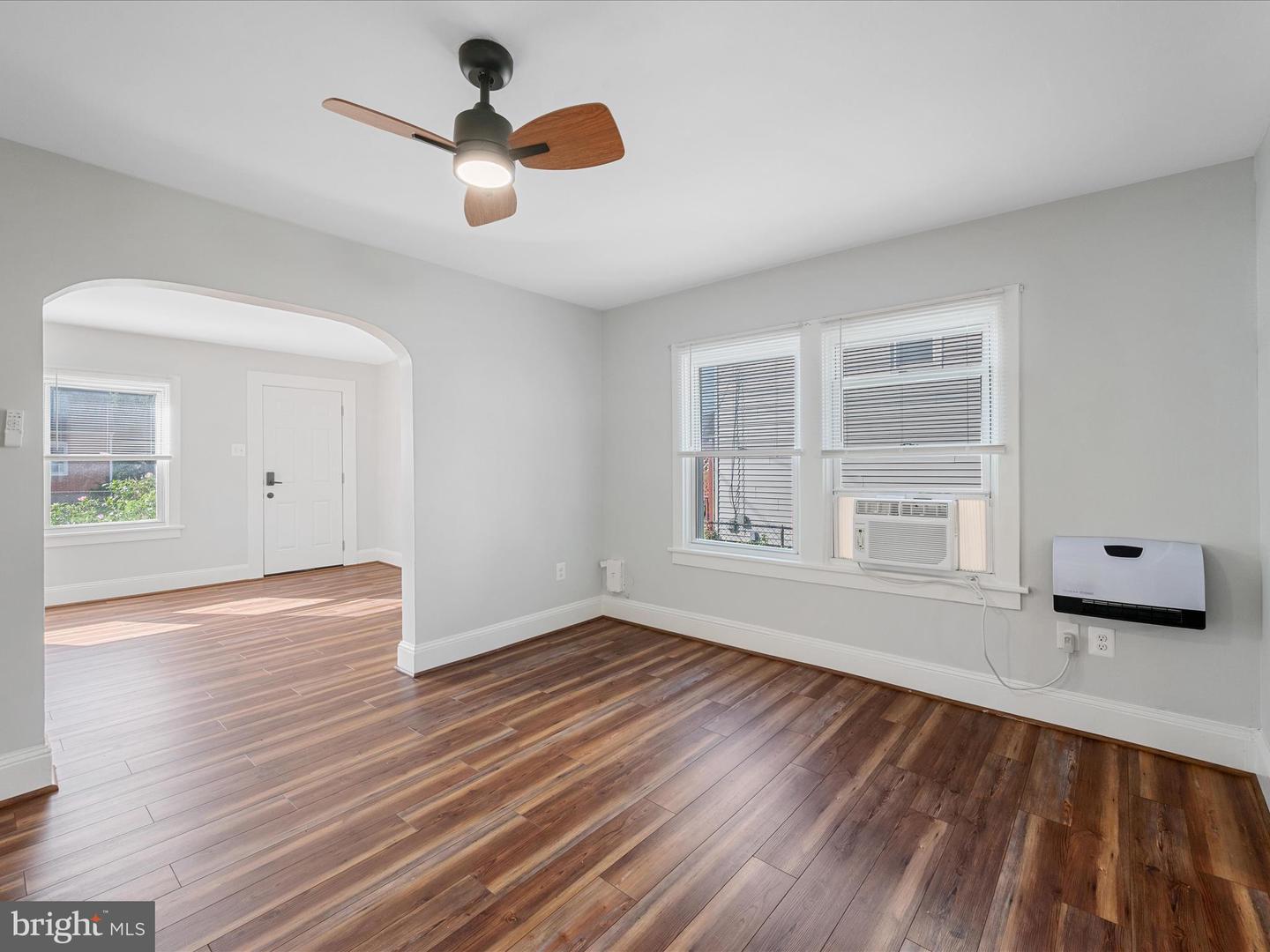 613 WATSON AVE, WINCHESTER, Virginia 22601, 4 Bedrooms Bedrooms, ,2 BathroomsBathrooms,Residential,For sale,613 WATSON AVE,VAWI2008740 MLS # VAWI2008740