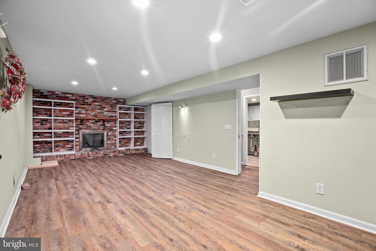 96 SANDY RIDGE RD, FREDERICKSBURG, Virginia 22405, 3 Bedrooms Bedrooms, ,3 BathroomsBathrooms,Residential,For sale,96 SANDY RIDGE RD,VAST2041066 MLS # VAST2041066