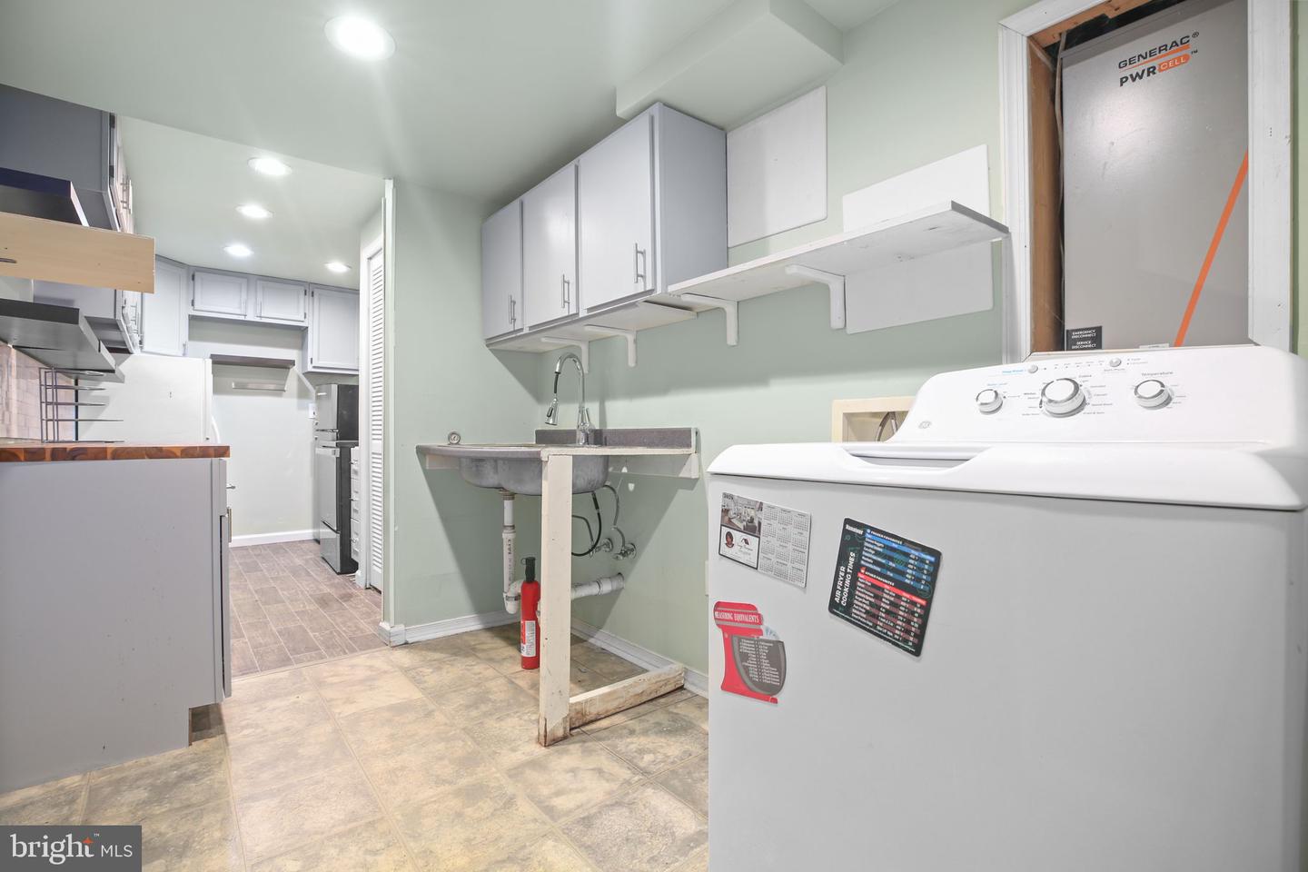 96 SANDY RIDGE RD, FREDERICKSBURG, Virginia 22405, 3 Bedrooms Bedrooms, ,3 BathroomsBathrooms,Residential,For sale,96 SANDY RIDGE RD,VAST2041066 MLS # VAST2041066