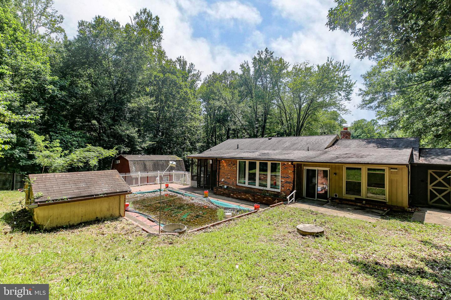 96 SANDY RIDGE RD, FREDERICKSBURG, Virginia 22405, 3 Bedrooms Bedrooms, ,3 BathroomsBathrooms,Residential,For sale,96 SANDY RIDGE RD,VAST2041066 MLS # VAST2041066