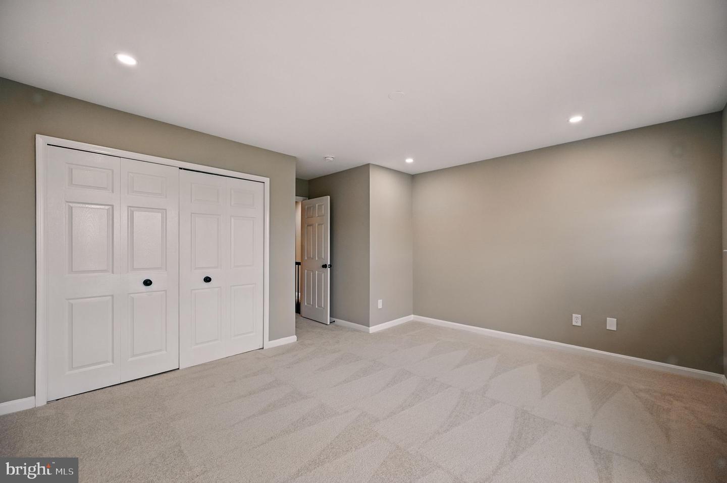 3629 SHERBROOKE CIR, WOODBRIDGE, Virginia 22192, 3 Bedrooms Bedrooms, ,1 BathroomBathrooms,Residential,For sale,3629 SHERBROOKE CIR,VAPW2099834 MLS # VAPW2099834