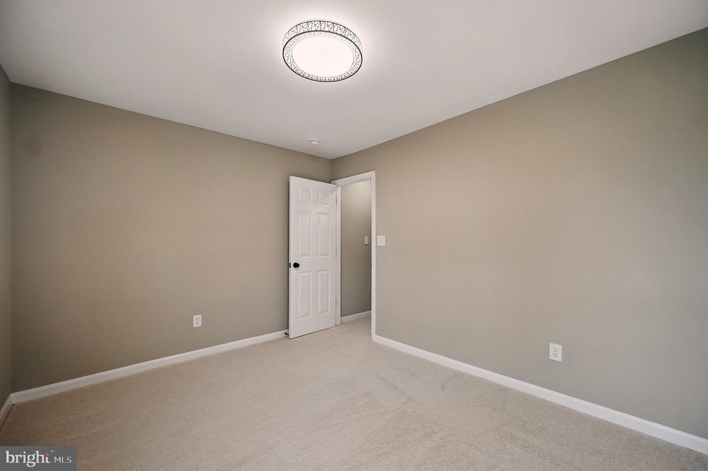 3629 SHERBROOKE CIR, WOODBRIDGE, Virginia 22192, 3 Bedrooms Bedrooms, ,1 BathroomBathrooms,Residential,For sale,3629 SHERBROOKE CIR,VAPW2099834 MLS # VAPW2099834