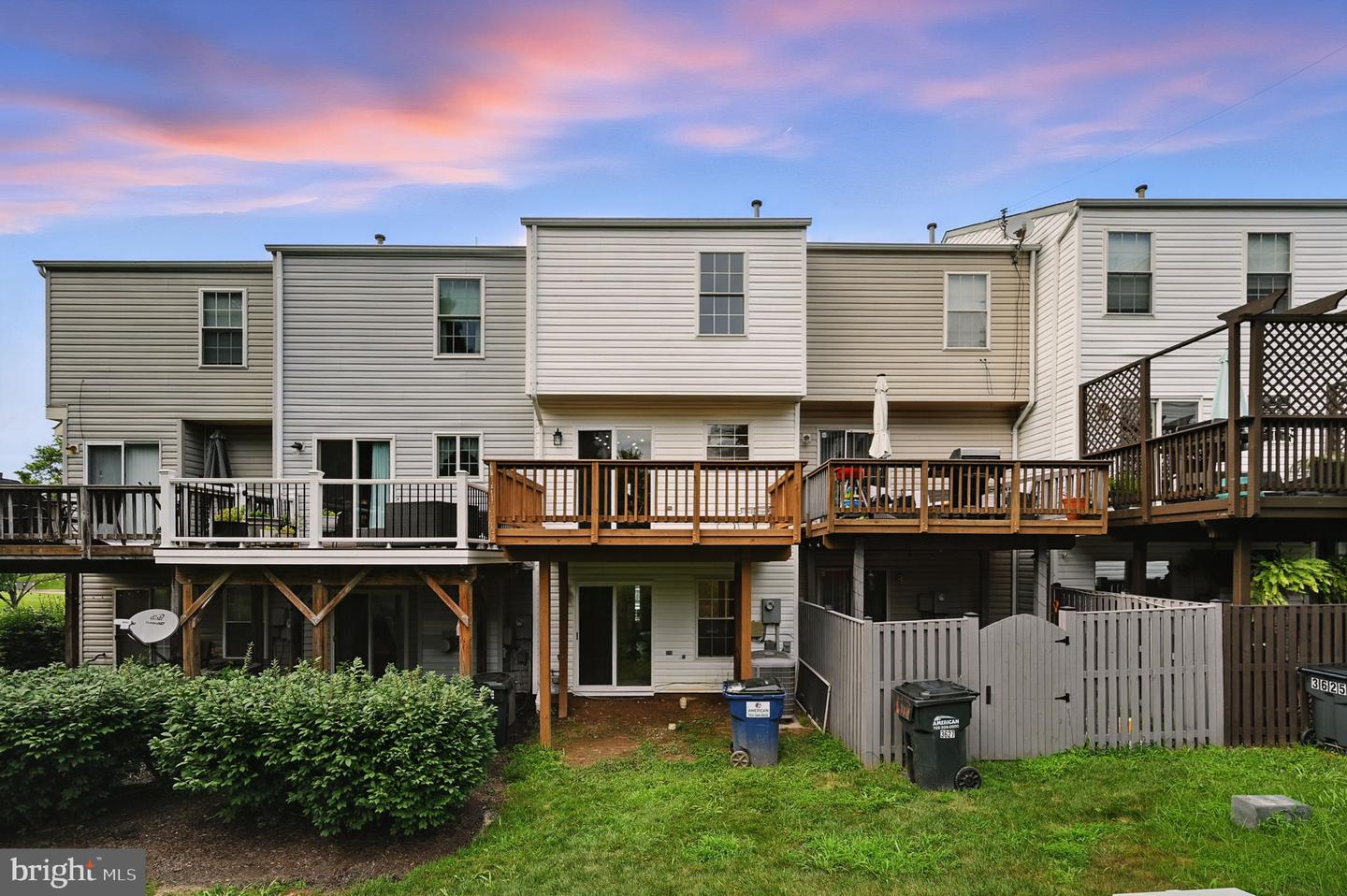 3629 SHERBROOKE CIR, WOODBRIDGE, Virginia 22192, 3 Bedrooms Bedrooms, ,1 BathroomBathrooms,Residential,For sale,3629 SHERBROOKE CIR,VAPW2099834 MLS # VAPW2099834