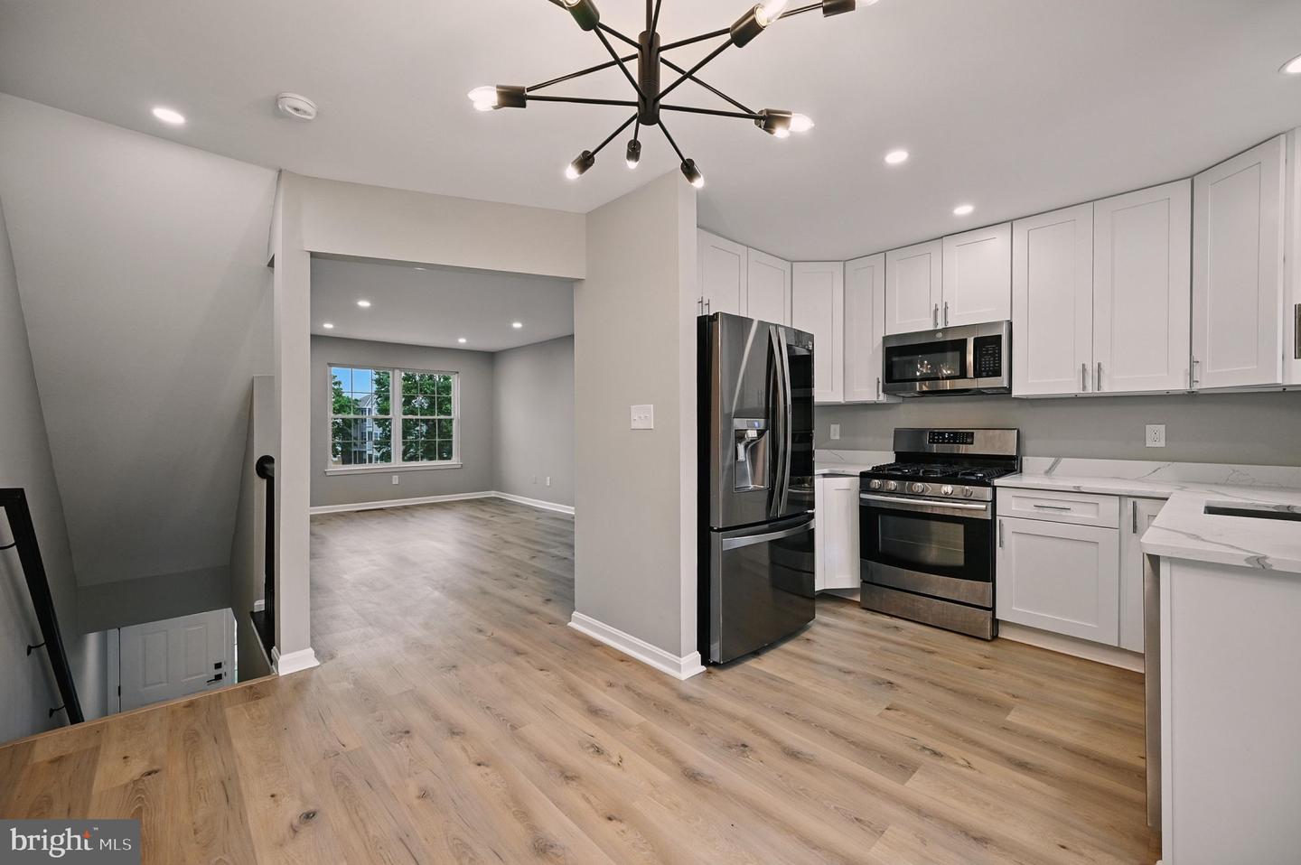 3629 SHERBROOKE CIR, WOODBRIDGE, Virginia 22192, 3 Bedrooms Bedrooms, ,1 BathroomBathrooms,Residential,For sale,3629 SHERBROOKE CIR,VAPW2099834 MLS # VAPW2099834
