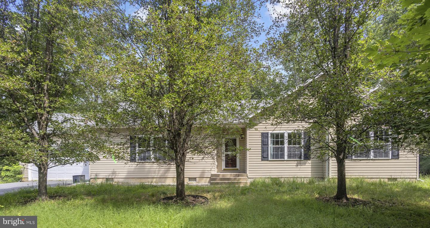 11489 LYNX DR, KING GEORGE, Virginia 22485, 3 Bedrooms Bedrooms, ,2 BathroomsBathrooms,Residential,For sale,11489 LYNX DR,VAKG2006748 MLS # VAKG2006748
