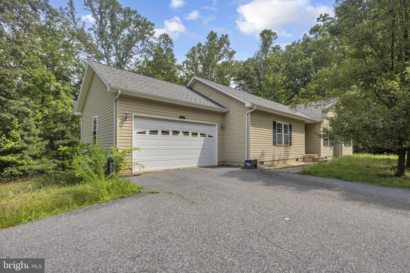 11489 LYNX DR, KING GEORGE, Virginia 22485, 3 Bedrooms Bedrooms, ,2 BathroomsBathrooms,Residential,For sale,11489 LYNX DR,VAKG2006748 MLS # VAKG2006748