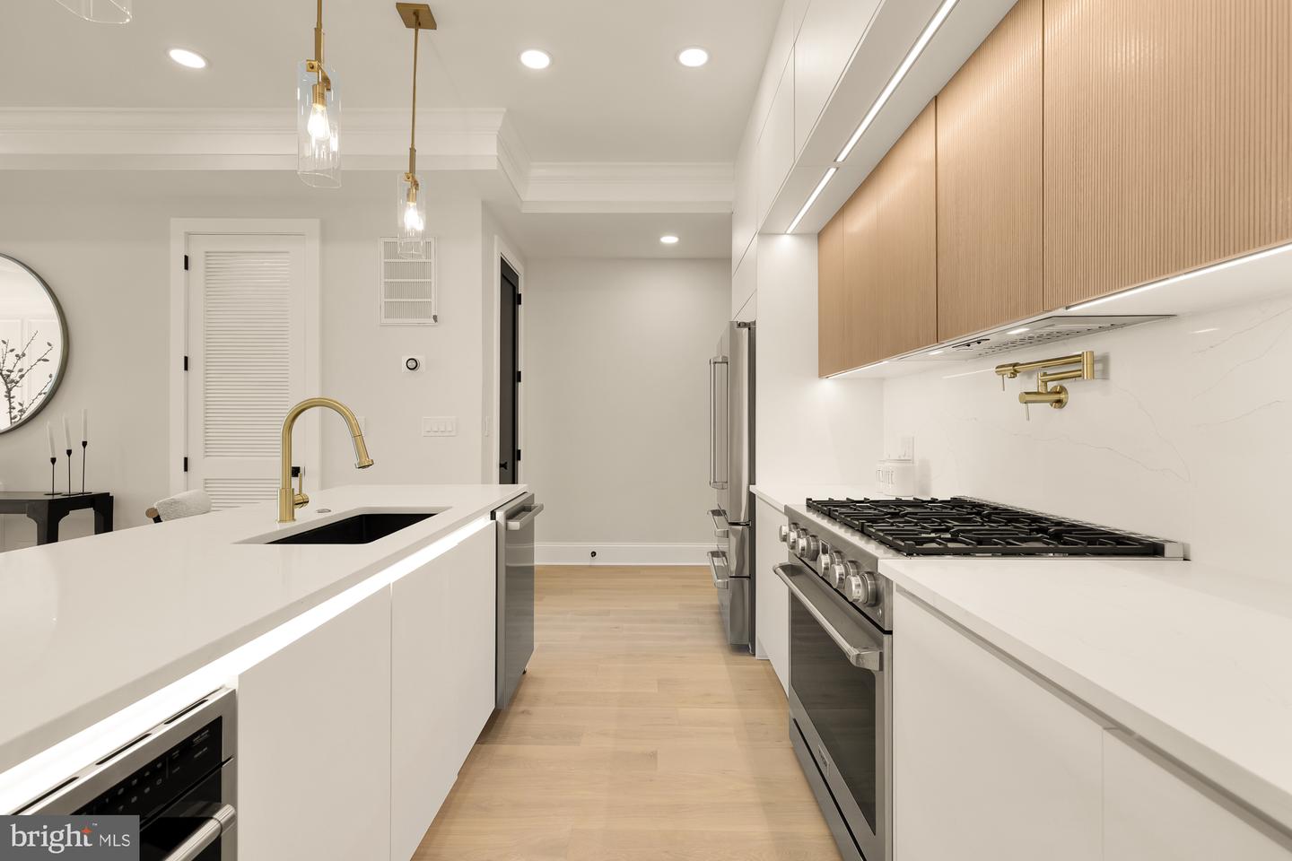 733 EUCLID ST NW #204, WASHINGTON, District Of Columbia 20001, 2 Bedrooms Bedrooms, ,2 BathroomsBathrooms,Residential,For sale,733 EUCLID ST NW #204,DCDC2211780 MLS # DCDC2211780