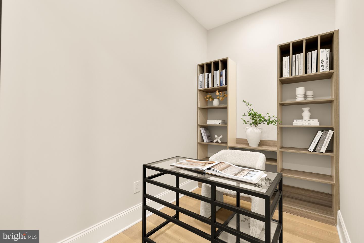 733 EUCLID ST NW #204, WASHINGTON, District Of Columbia 20001, 2 Bedrooms Bedrooms, ,2 BathroomsBathrooms,Residential,For sale,733 EUCLID ST NW #204,DCDC2211780 MLS # DCDC2211780