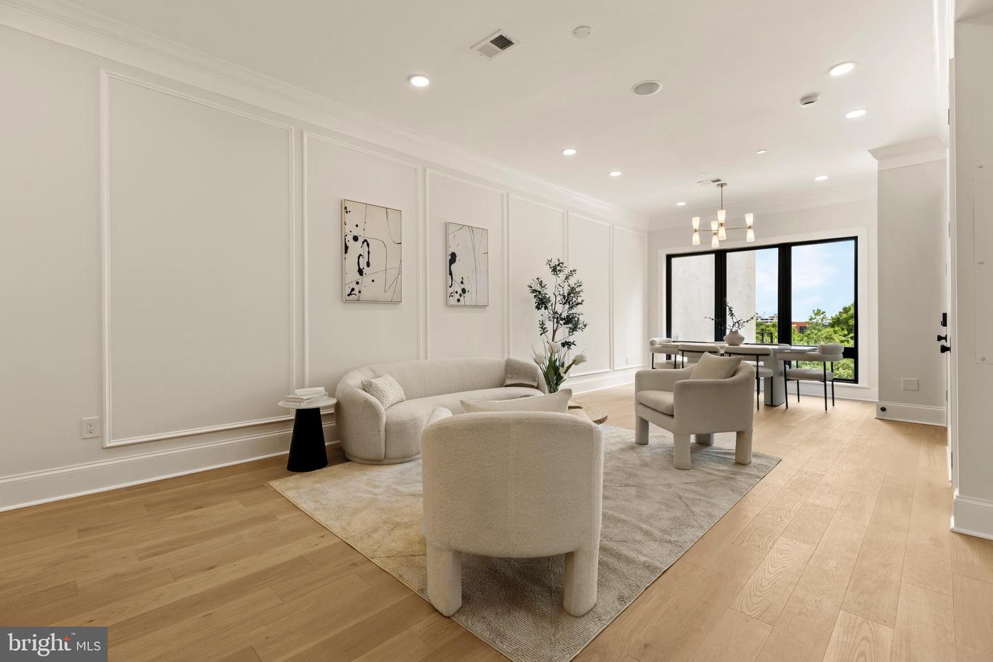 733 EUCLID ST NW #204, WASHINGTON, District Of Columbia 20001, 2 Bedrooms Bedrooms, ,2 BathroomsBathrooms,Residential,For sale,733 EUCLID ST NW #204,DCDC2211780 MLS # DCDC2211780