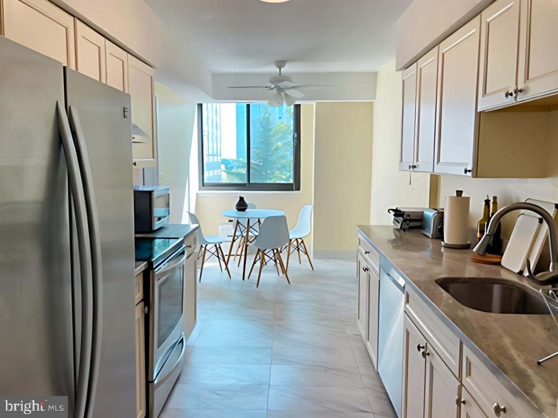 5505 SEMINARY RD #505N, FALLS CHURCH, Virginia 22041, 3 Bedrooms Bedrooms, ,2 BathroomsBathrooms,Residential,For sale,5505 SEMINARY RD #505N,VAFX2238870 MLS # VAFX2238870