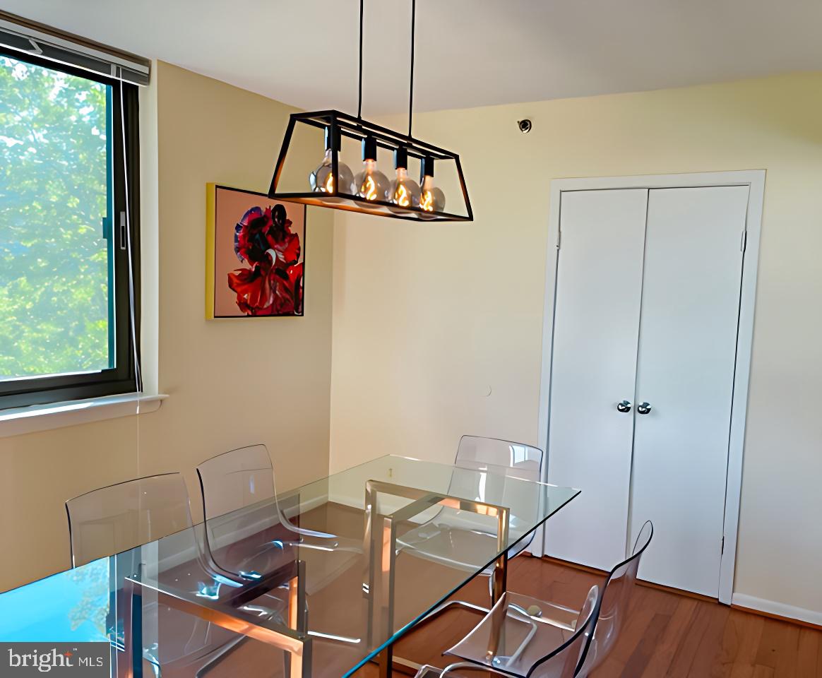 5505 SEMINARY RD #505N, FALLS CHURCH, Virginia 22041, 3 Bedrooms Bedrooms, ,2 BathroomsBathrooms,Residential,For sale,5505 SEMINARY RD #505N,VAFX2238870 MLS # VAFX2238870