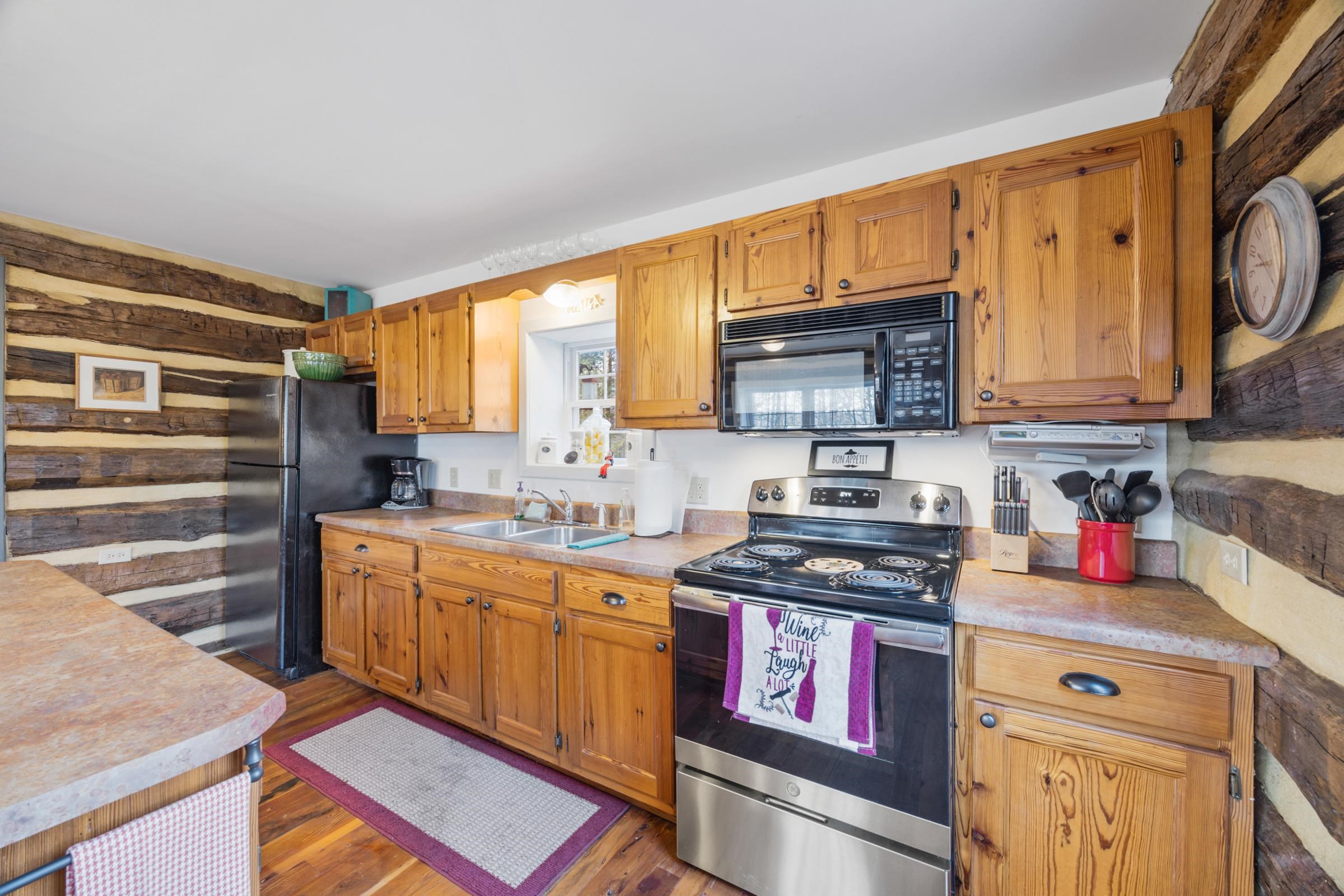 705 BEAUREGARD DR, BASYE, Virginia 22810, 2 Bedrooms Bedrooms, ,1 BathroomBathrooms,Residential,705 BEAUREGARD DR,663078 MLS # 663078