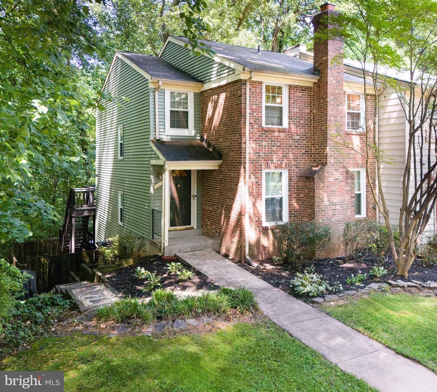 5730 WALNUT WOOD LN, BURKE, Virginia 22015, 4 Bedrooms Bedrooms, ,2 BathroomsBathrooms,Residential,For sale,5730 WALNUT WOOD LN,VAFX2246788 MLS # VAFX2246788