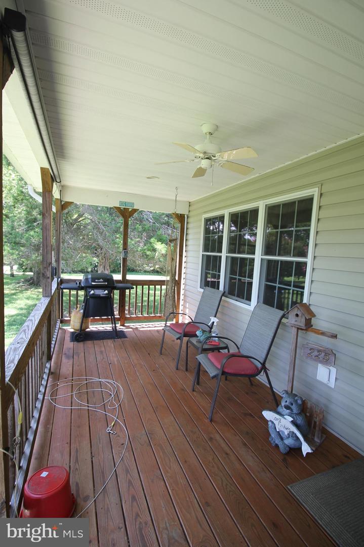 225 LAKEVIEW DR, MINERAL, Virginia 23117, 2 Bedrooms Bedrooms, ,2 BathroomsBathrooms,Residential,For sale,225 LAKEVIEW DR,VALA2008182 MLS # VALA2008182